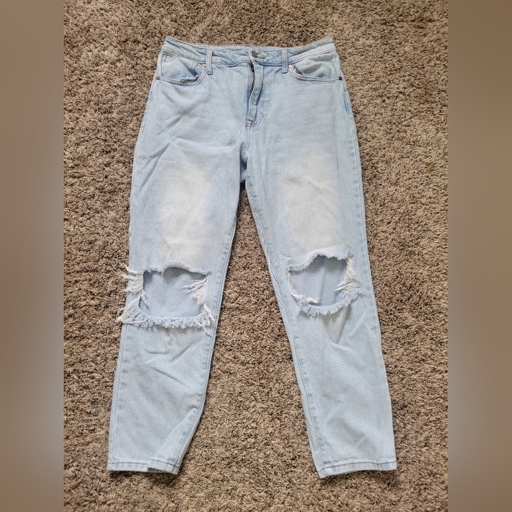 Distressed Jeans